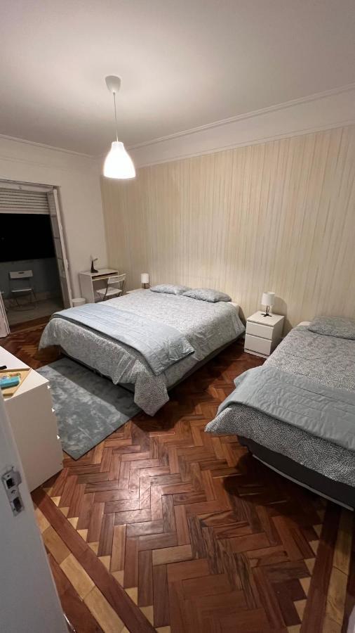 Habitacion Privada Para 3 Grande Con Balcon Lisboa Ngoại thất bức ảnh
