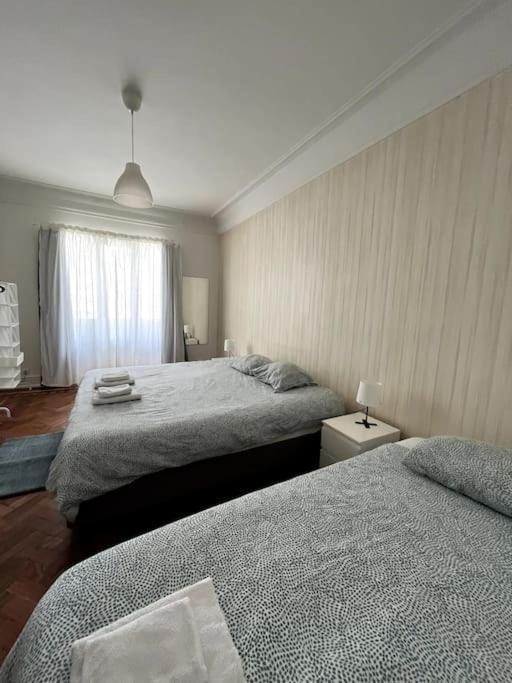 Habitacion Privada Para 3 Grande Con Balcon Lisboa Ngoại thất bức ảnh
